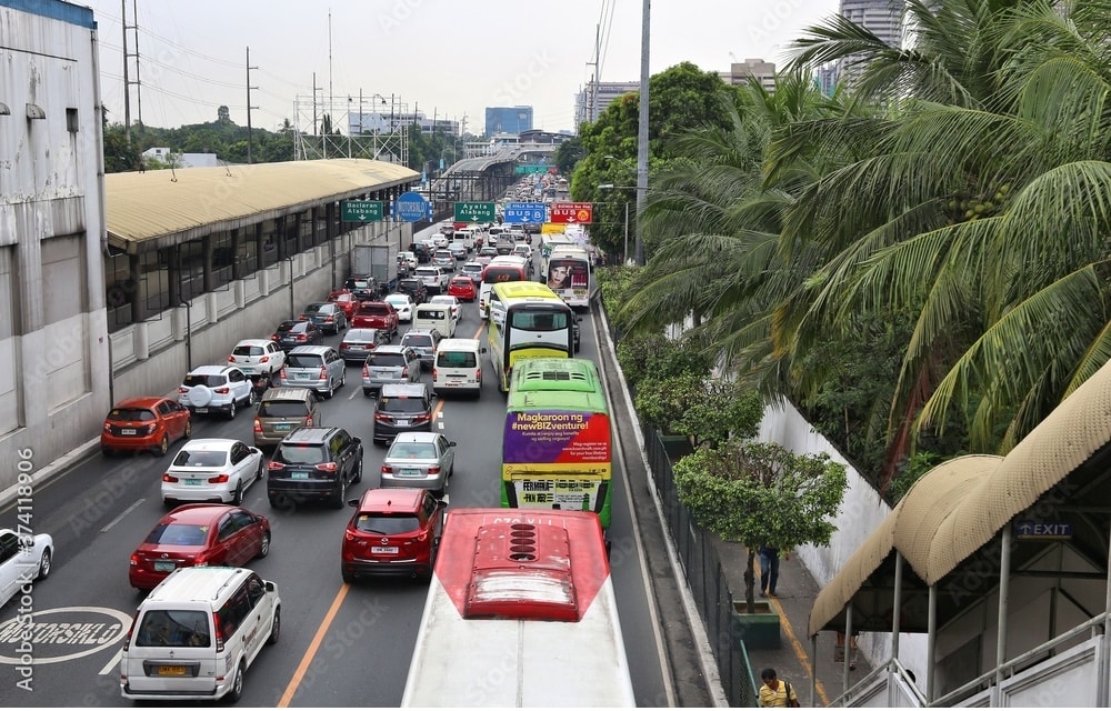 Demonstration experiment on public buses