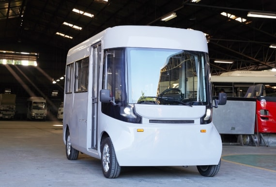 4輪電動ミニバス「SB（SmartBus）」-01